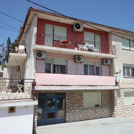 Apartments And Rooms With Parking Space Mali Losinj Luaran gambar