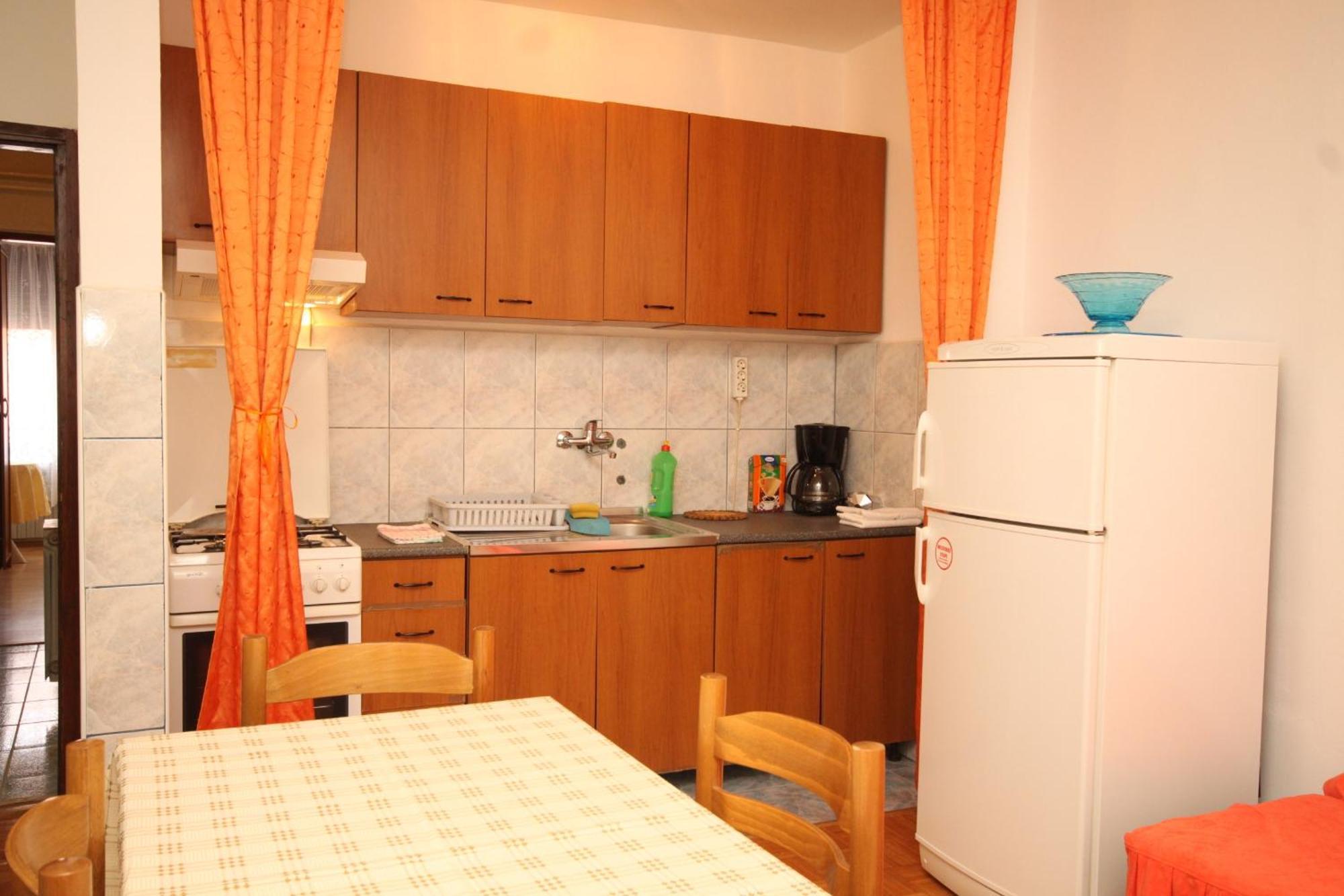 Apartments And Rooms With Parking Space Mali Losinj Luaran gambar