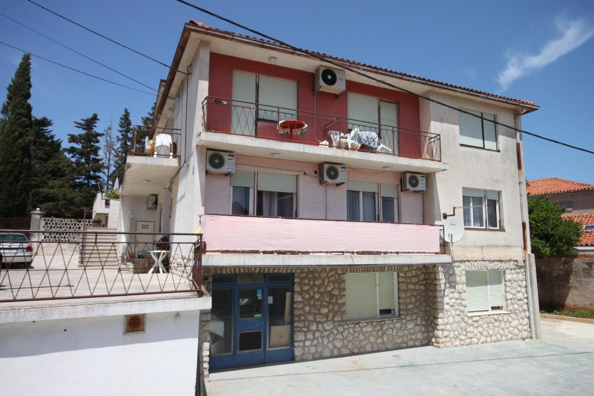 Apartments And Rooms With Parking Space Mali Losinj Luaran gambar